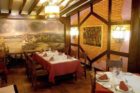 Hotel V.Ciudad Aranda de Duero Εξωτερικό φωτογραφία
